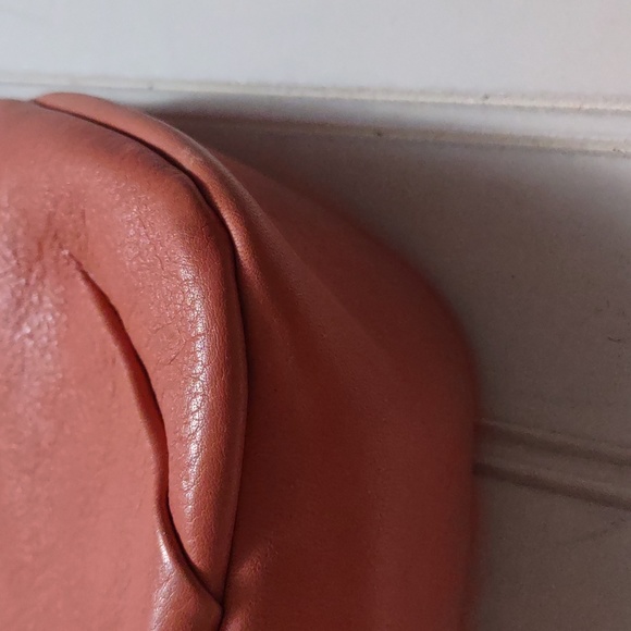 Isabella Fiore Leather Pink Bow Front Crossbody Black - Picture 6 of 10